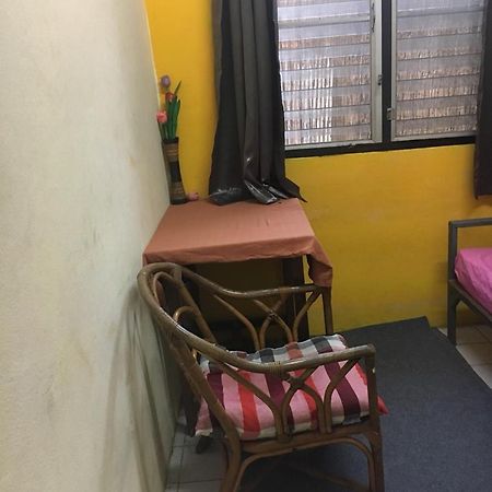 One Isra Hostel Chiang Mai Exterior photo