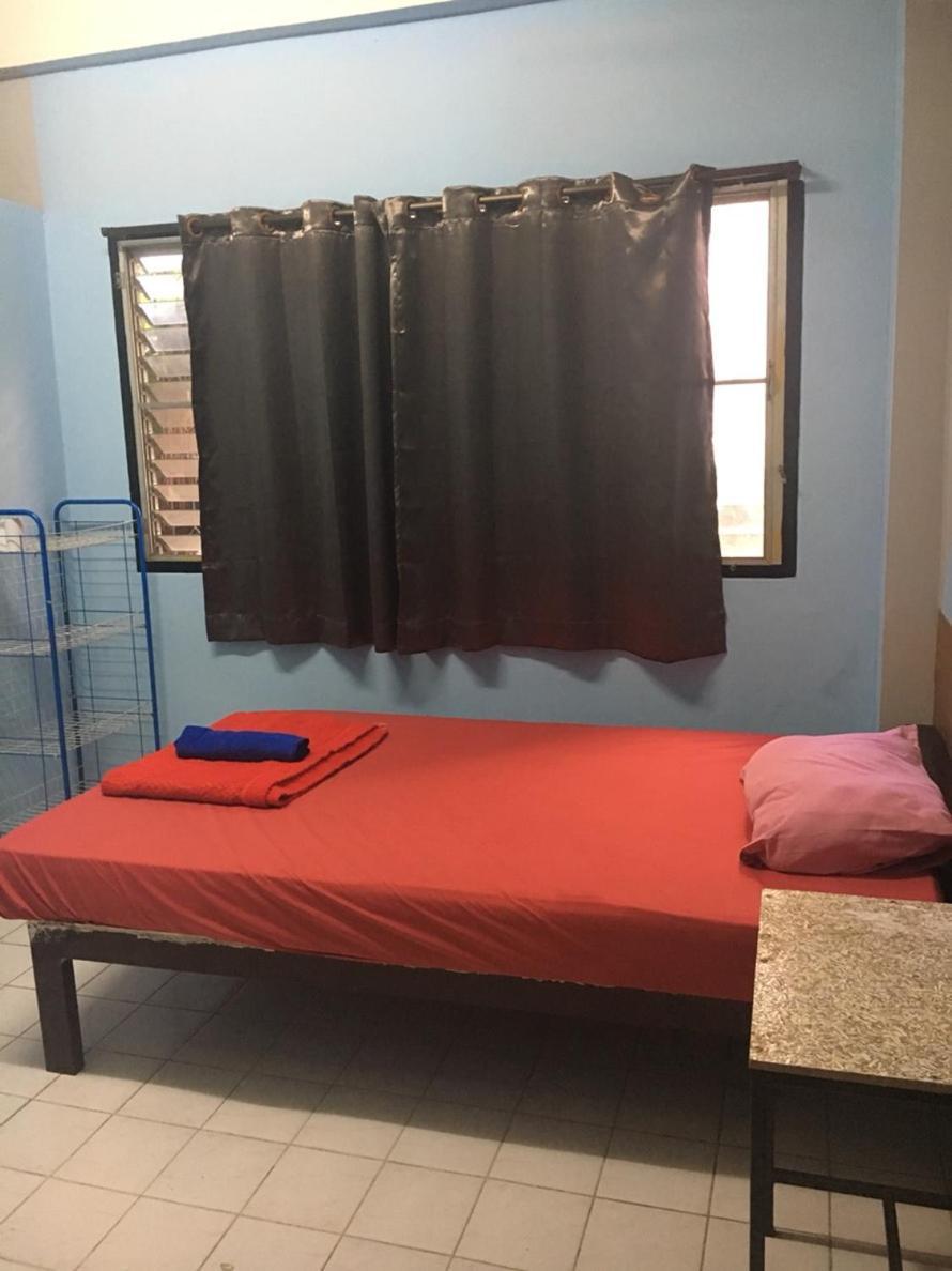 One Isra Hostel Chiang Mai Exterior photo